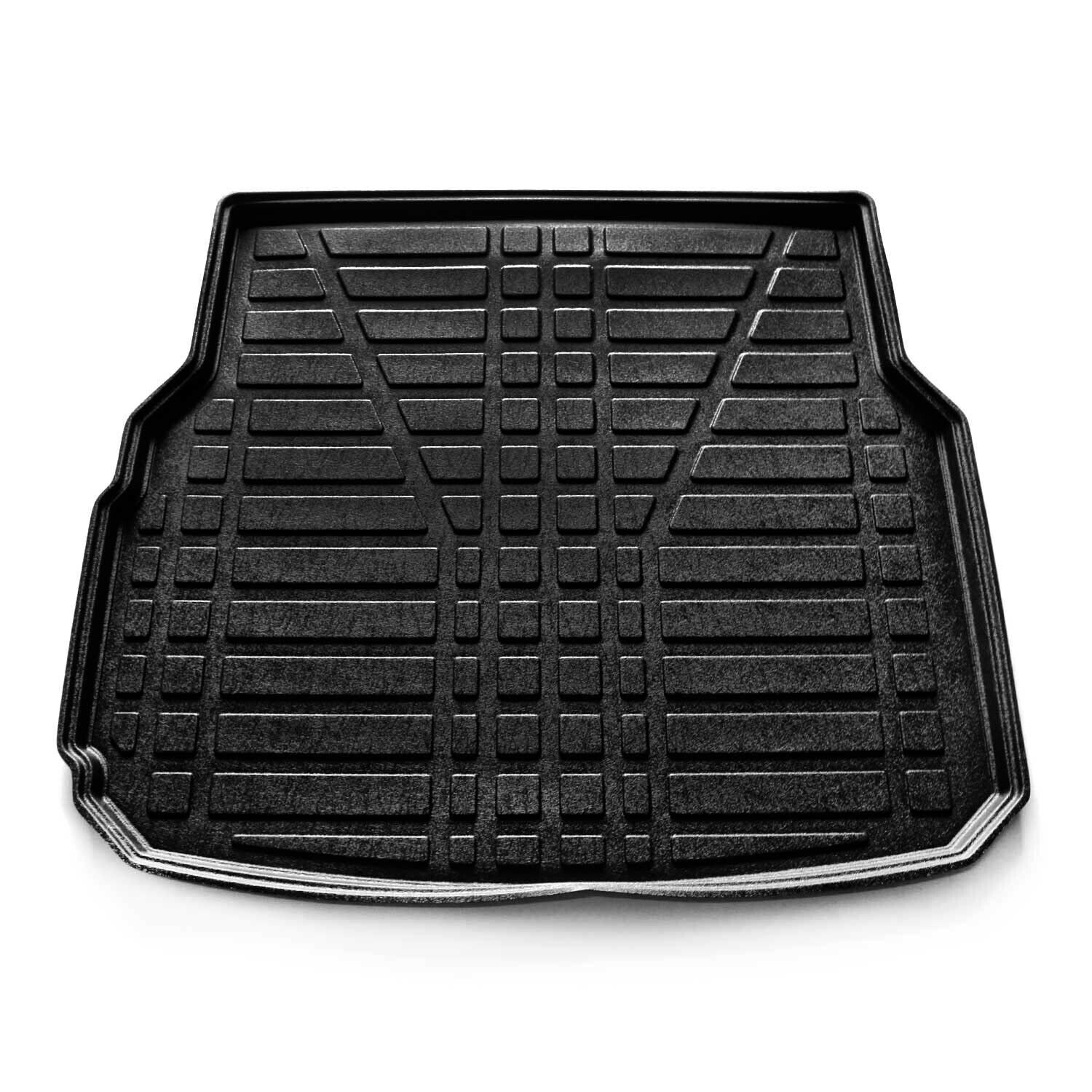 Frontaufnahme einer Kofferraumwanne für Mercedes W204.